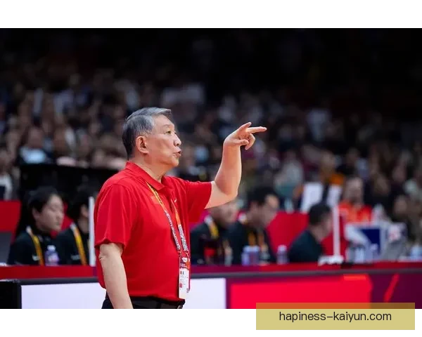 中国篮球队备战世界杯 新星崭露头角 老将状态回升 展现强劲实力