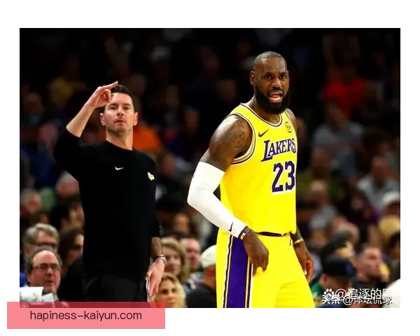 湖人三连胜背后关键球员表现引发联盟关注与讨论